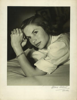 Portrait of Muriel Pavlow, British actress