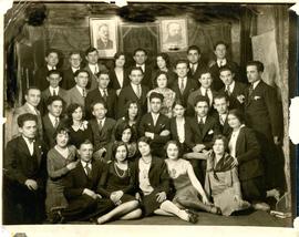 Group photograph of Young Poale Zion members